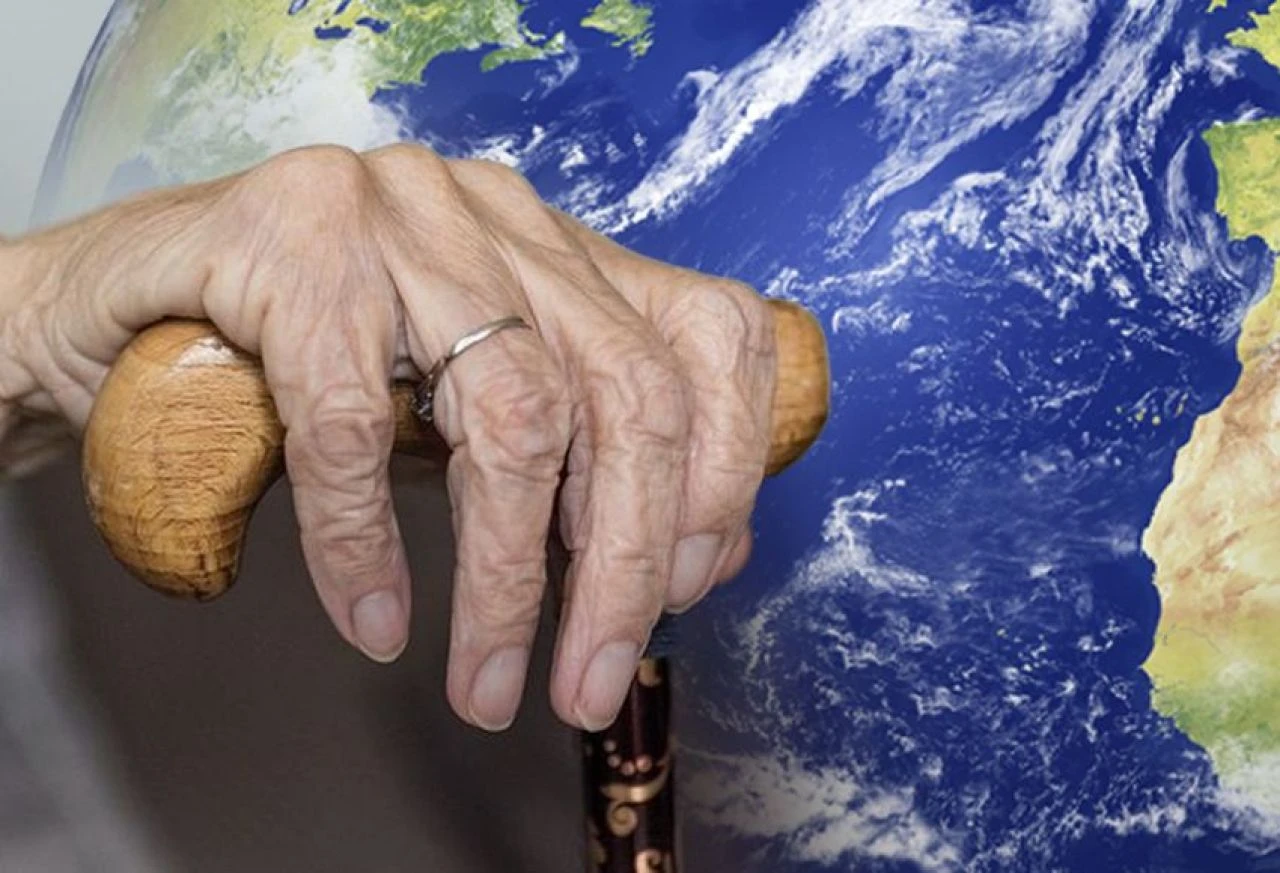 BM'den çarpıcı dünya nüfusu raporu! Türkiye nüfusu için tehlike çanları çalıyor