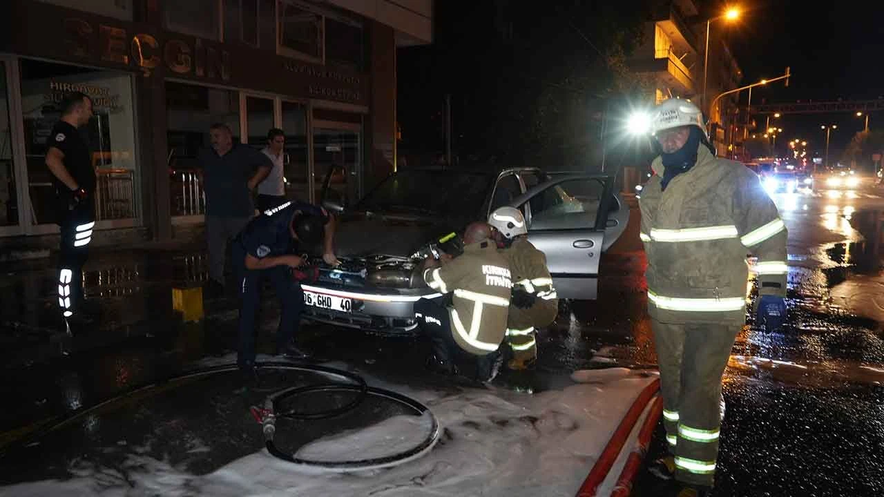 Galeriden aldığı arabayla hayatının şokunu yaşadı! Evine gidemeden yandı