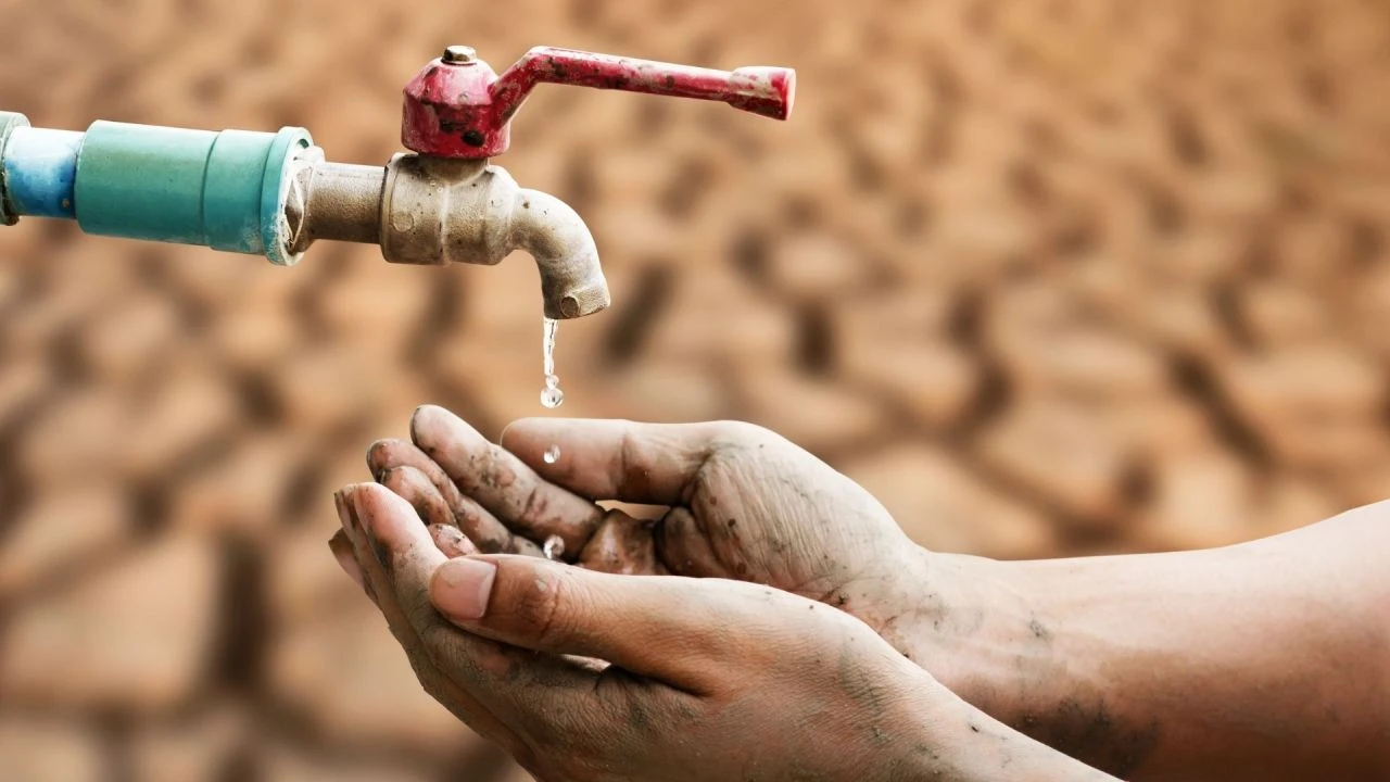 Meteoroloji uzmanından çarpıcı sıcaklık açıklaması: Yaz mevsimi 4 aya çıkacak! Eylül ayına dikkat