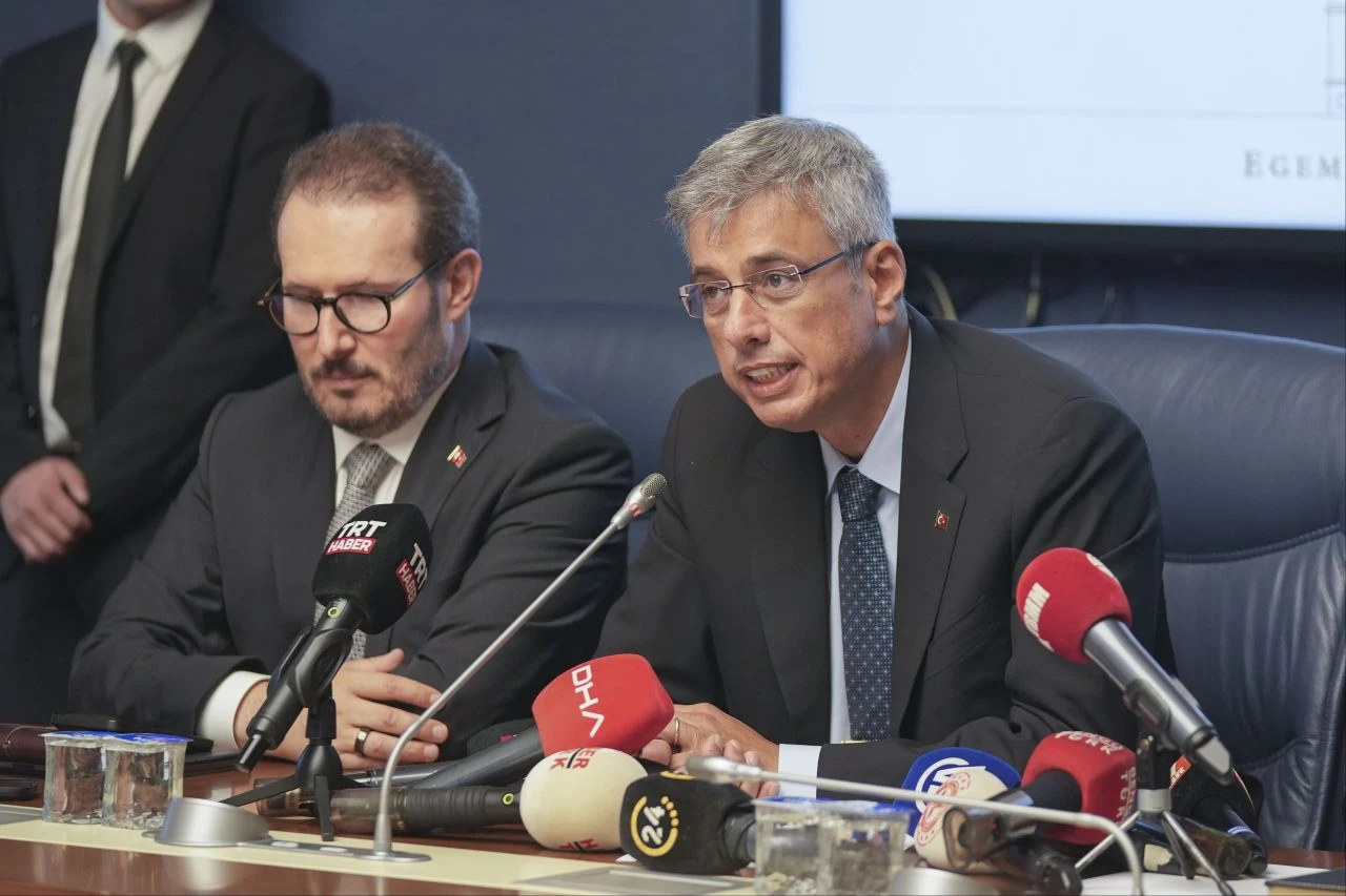 Sağlık Bakanı Kemal Memişoğlu, aile hekimleriyle ilgili yeni düzenlemeler yaptıklarını açıkladı