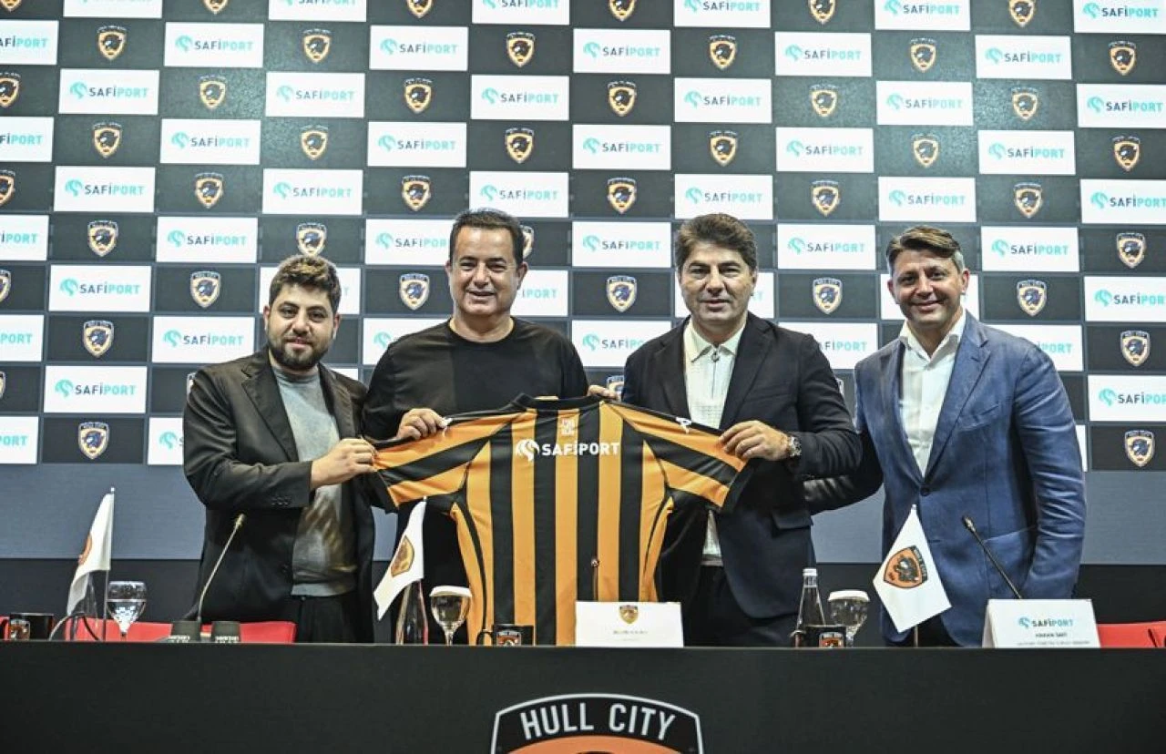 Acun Ilıcalı'dan Fenerbahçe iddialarına cevap: "Gülüp geçtim!"