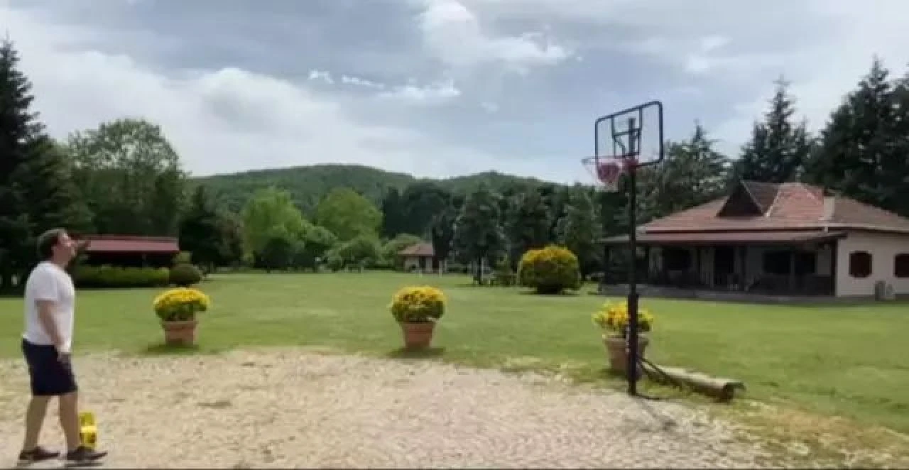 Gözlerden uzak çiftlik kurmuştu! Geniş Aile'nin sevilen yüzü İlker Ayrık şimdi de ticarete atılıyor - 3. Resim