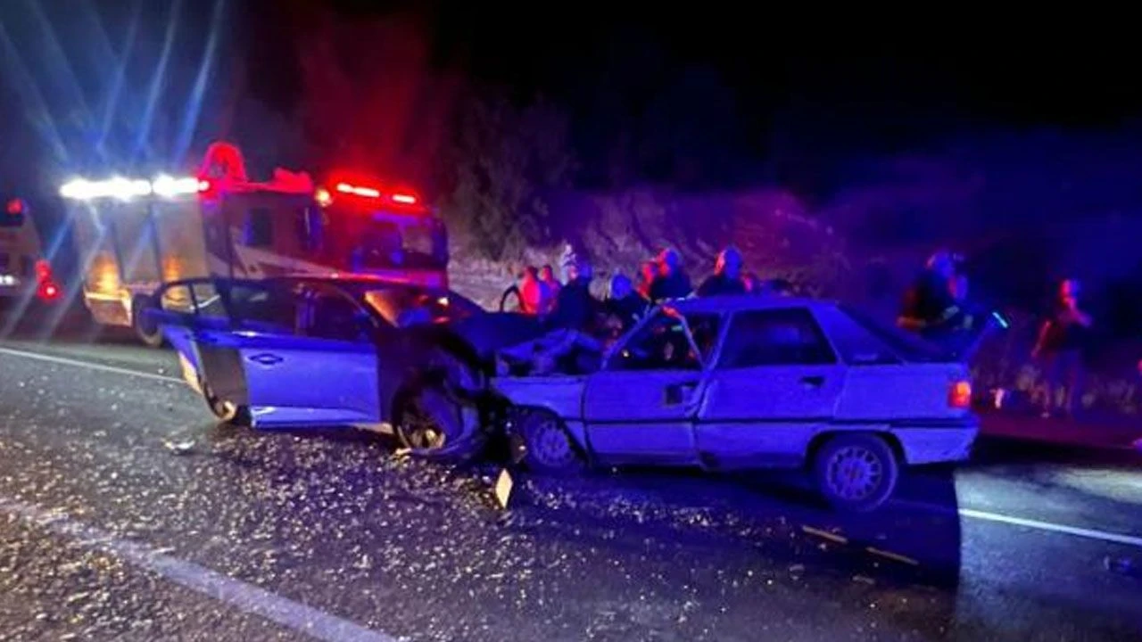 Isparta'da kafa kafaya facia! Ortalık savaş alanına döndü: Ölü ve yaralılar var - 1. Resim