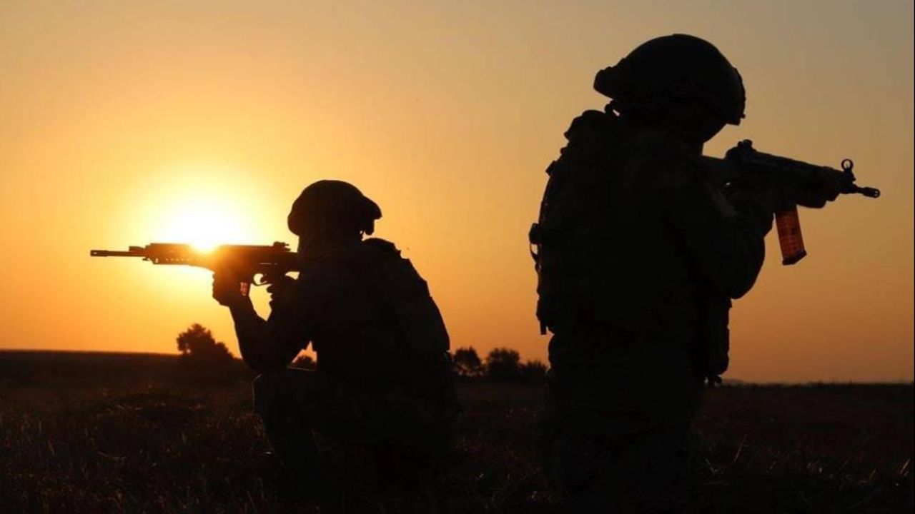 PKK çözülmeye devam ediyor: 3 Terörist daha teslim oldu! - Gündem