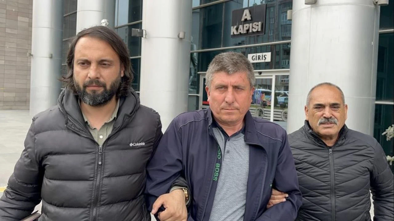 Rus eşini 14 yerinden bıçaklayarak katletti, savunması şoke etti! "Ben onun için 25 yıllık eşimi terk ettim"