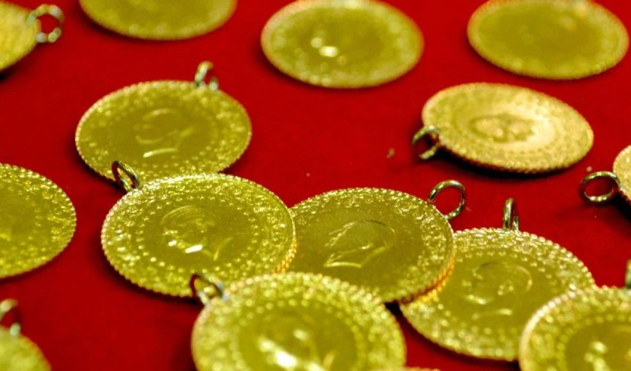 Altın fiyatları için ters köşe tahmin! Ünlü uzman, beklediği seviyeyi açıkladı: Çin her şeyi değiştirebilir - 1. Resim