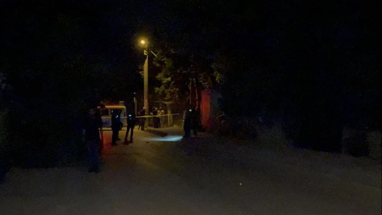 Düzce'de korku dolu anlar: Mahalle ortasında kurşun yağmuru!