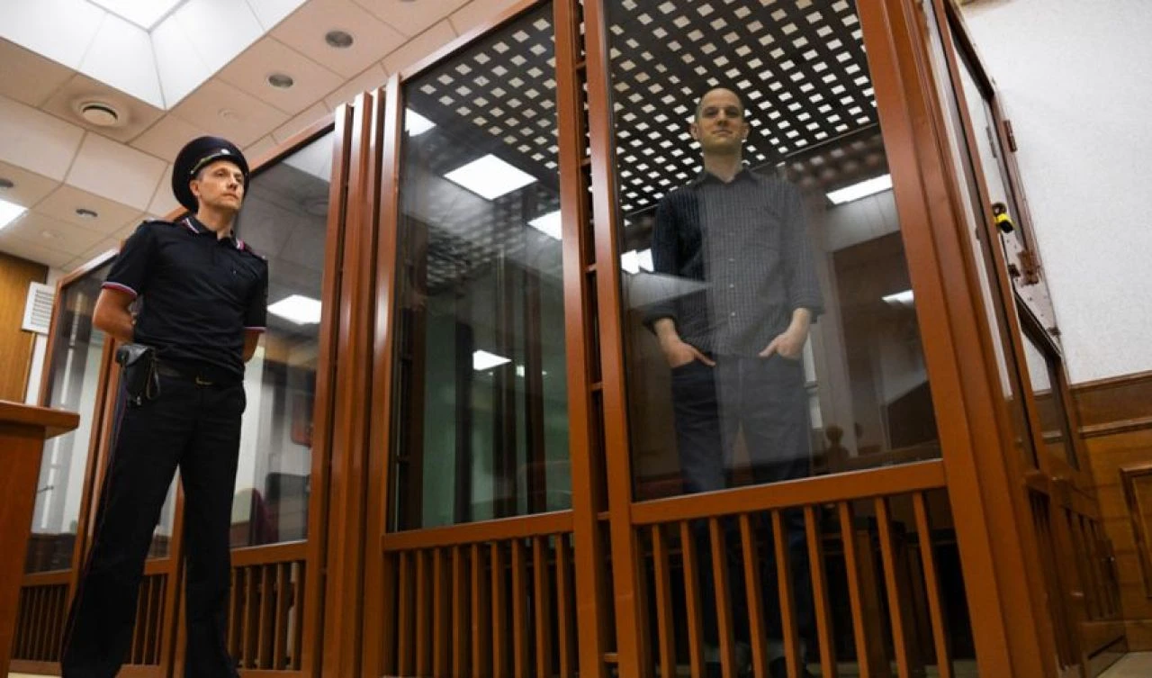 Soğuk Savaş'tan sonra bir ilk! Rusya'dan ABD’li gazeteciye casusluktan 16 yıl hapis cezası - 2. Resim