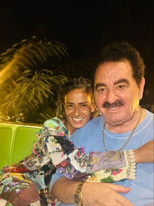 Yılların küslüğü sona erdi! İşte Yıldız Tilbe ile İbrahim Tatlıses'in barış pozu... - 2. Resim