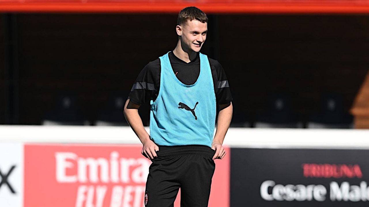 Zlatan Ibrahimovic'in oğlu Maximilian, Milan'a imza attı! - Futbol
