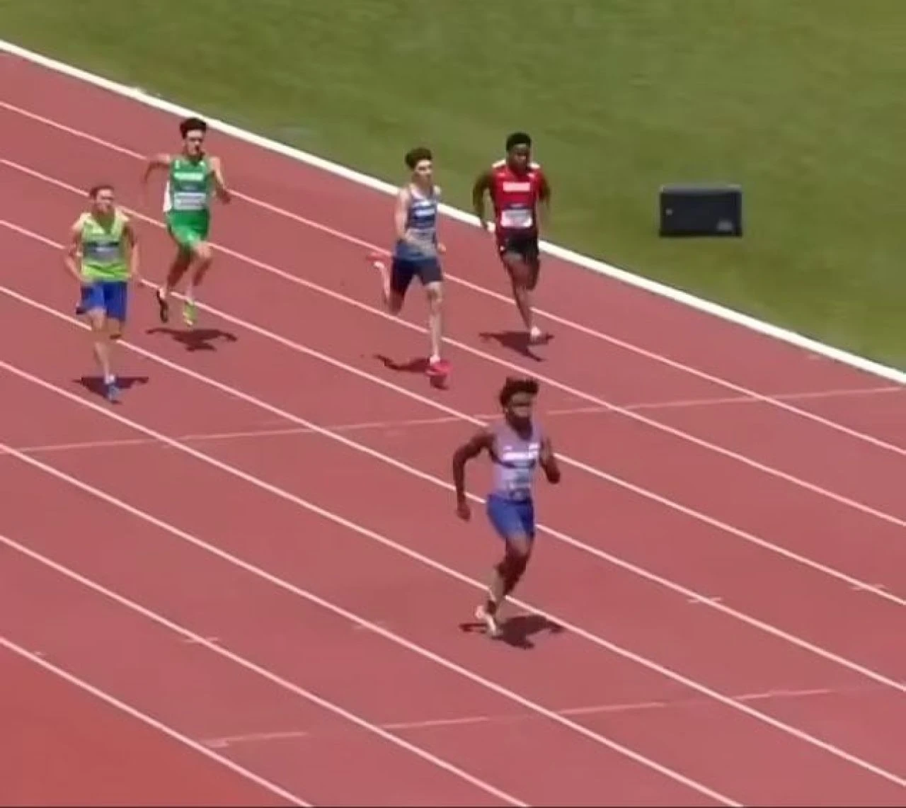 Atletizm şampiyonasında amatör hata! Erken sevinci podyumdan etti 