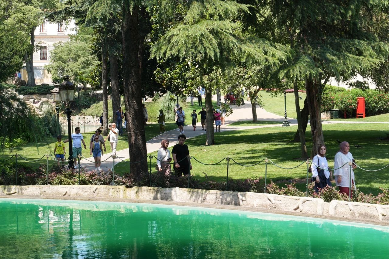 Cumhurbaşkanı Erdoğan müjdeyi vermişti: Yıldız Sarayı'na ziyaretçi akını!