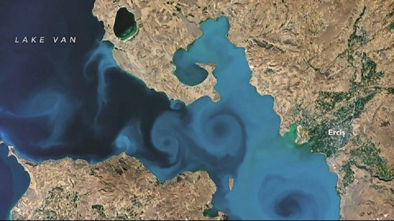NASA o korkunç kareyi birinci seçmişti! Van Gölü'nde 19 kişinin ölümüne sebep oldu - 2. Resim