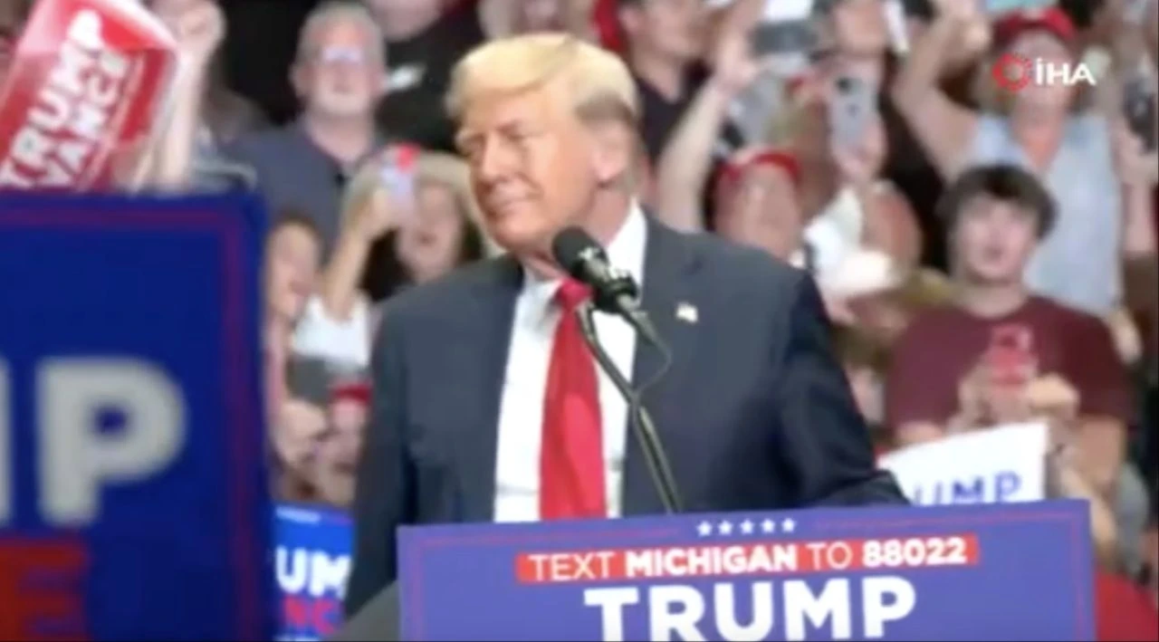 Donald Trump saldırıdan bir hafta sonra ilk mitingini yaptı: