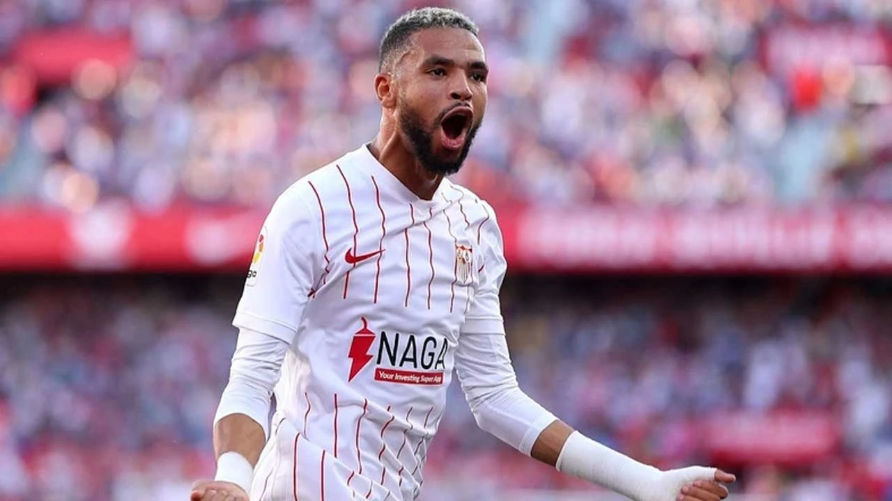 Fenerbahçe’nin yıldız forveti İstanbul’a geliyor! - 2. Resim