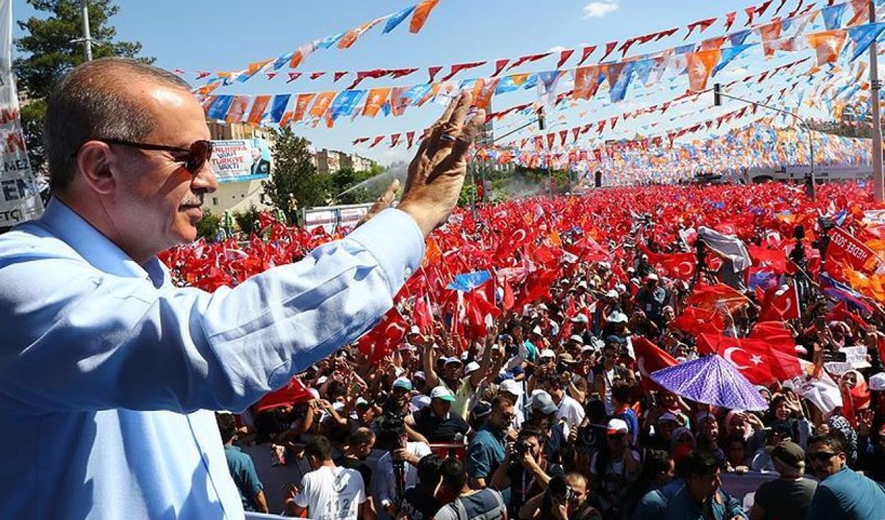 AK Parti'de gözler 23 Temmuz'a çevrildi: Bazı genel başkan yardımcıları görevden alınabilir - 2. Resim