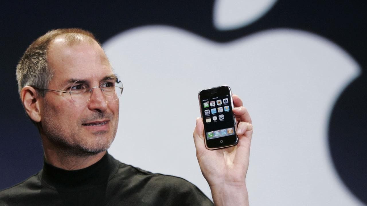 Apple&#039;ın kurucusu Steve Jobs, ChatGPT&#039;yi 40 yıl önce bilmiş