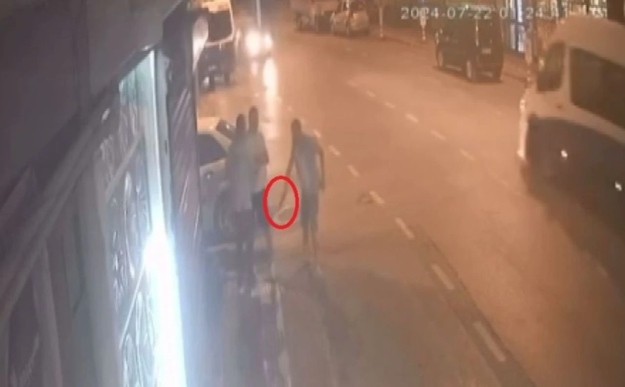 Bursa'da korku dolu anlar! Abisinin eşini mesajla taciz eden kişiye kurşun yağdırdı - 1. Resim