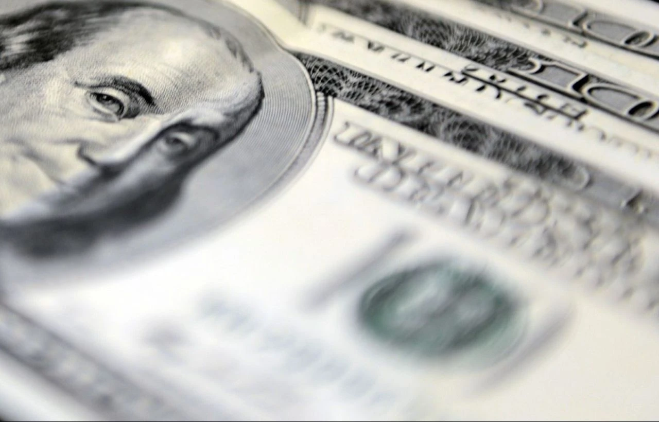 Faiz kararı öncesi dolar TL dar bantta hareket ediyor! Piyasalar Trump'ı fiyatlıyor