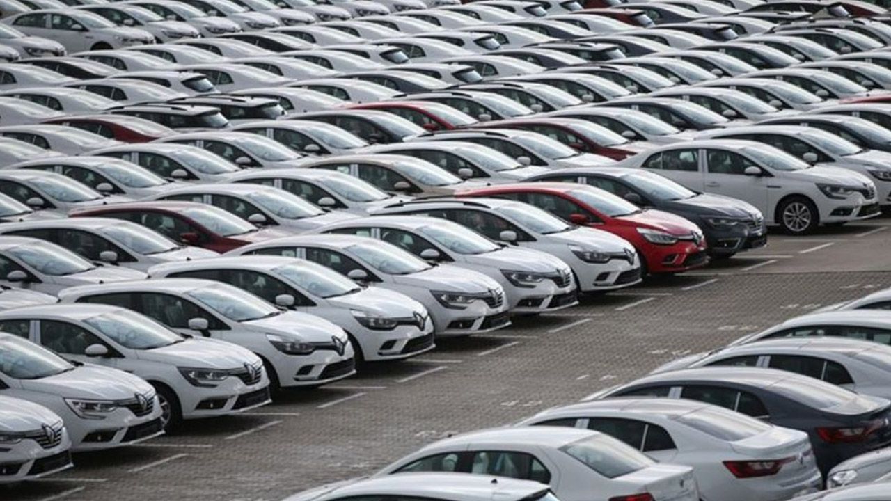 Otomobil fiyatları katlanıyor! Rapor ortaya çıktı: 5 yılda 10 kat yükseldi - Ekonomi