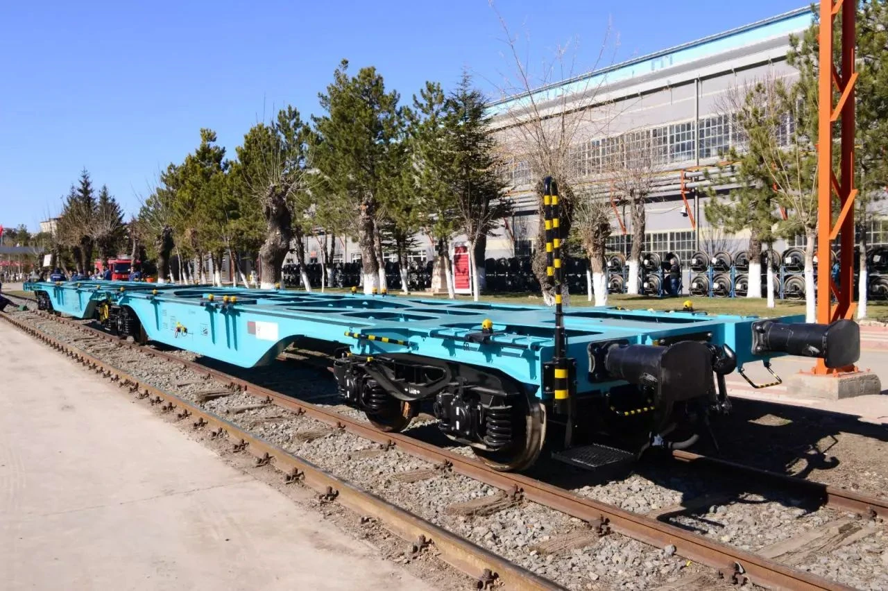 Bakan Uraloğlu duyurdu! Milli elektrikli hızlı tren için tarih verildi