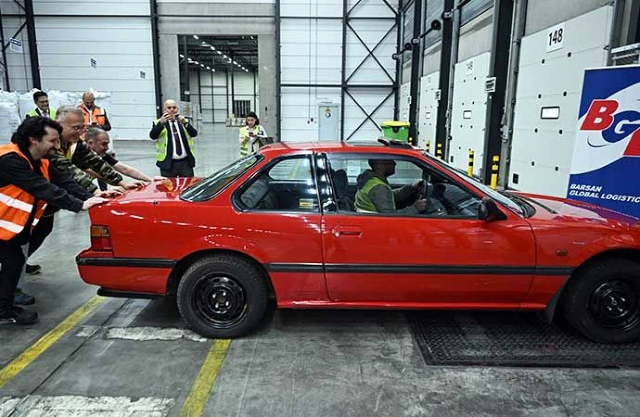 Barış Manço'nun efsane otomobili Türkiye yolunda!