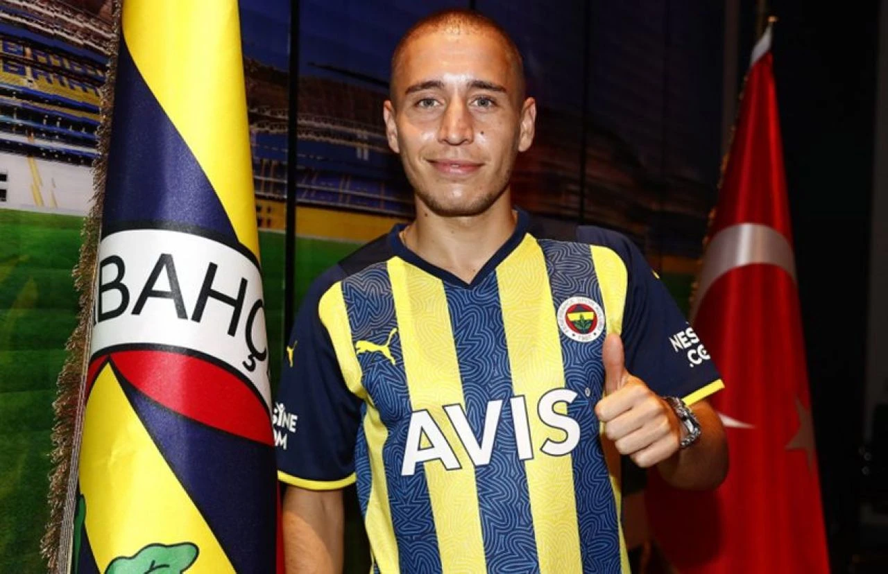 Daha yeni transfer edilmişti! Fenerbahçe'de Jose Mourinho rekor transfer dahil 9 yıldızın biletini kesti