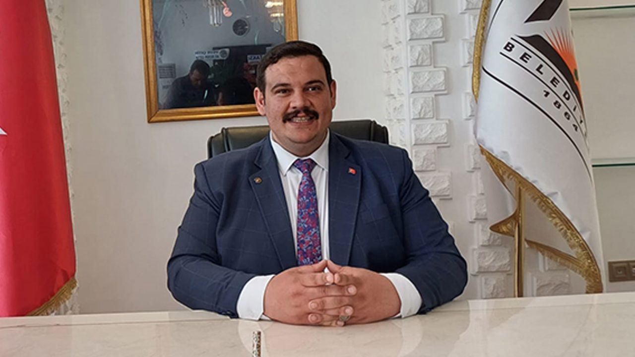 İYİ Parti'de istifa furyası! Yalvaç Belediye Başkanı Mustafa Kodal partisinden ayrıldığını açıkladı  - Politika