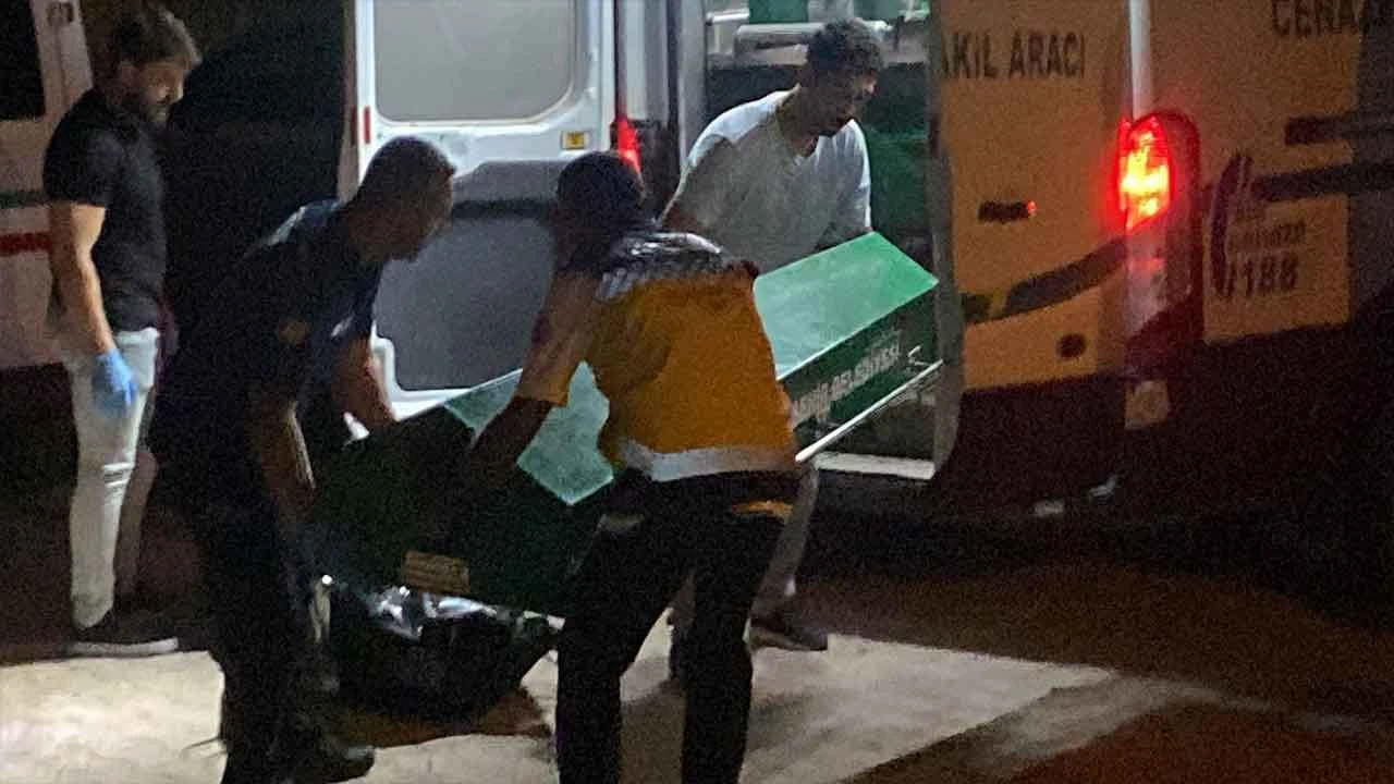 Kahramanmaraş'ta korkunç olay! Erkek arkadaşını bıçakla öldürdü