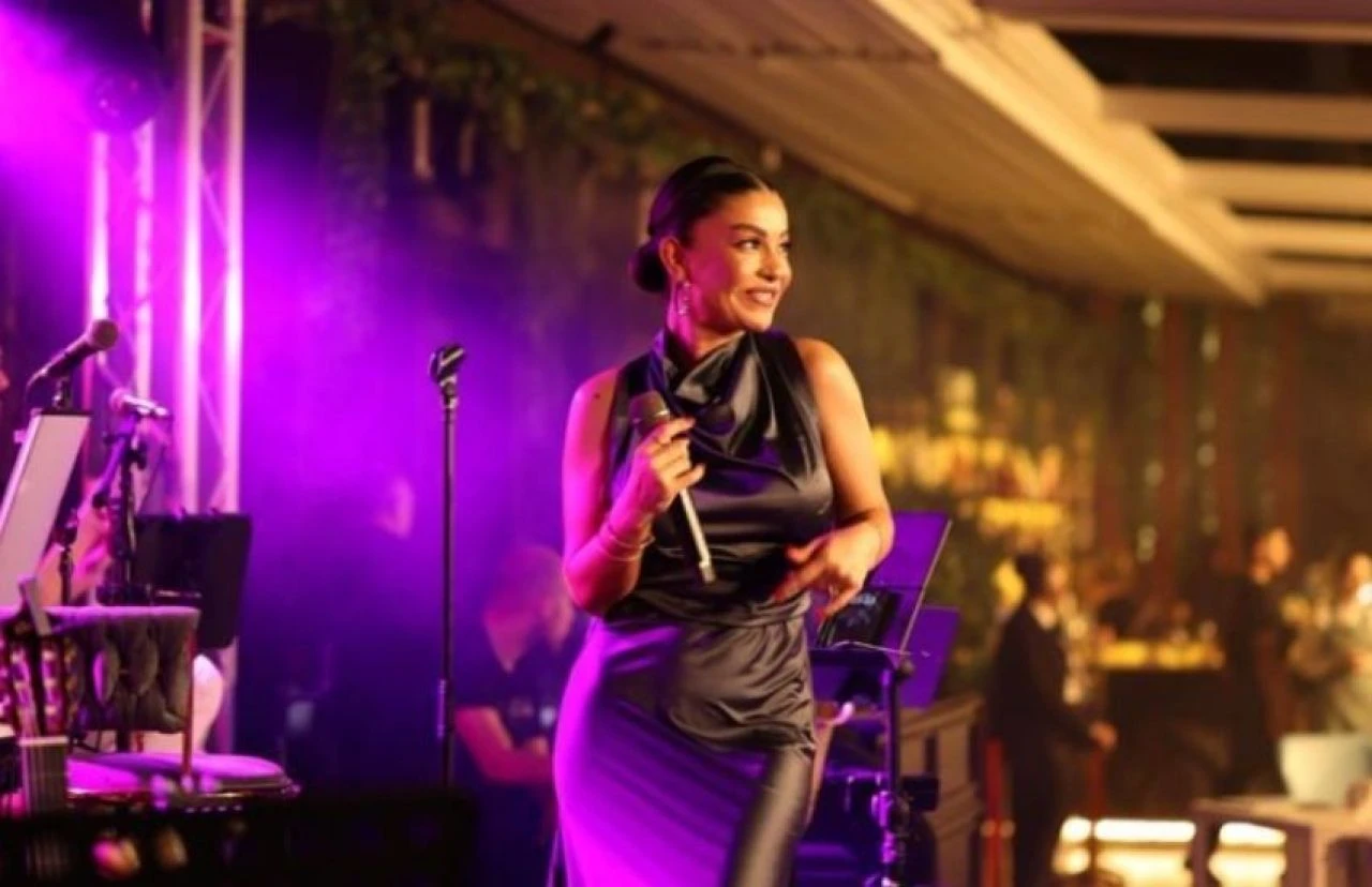 Ajda Pekkan'ın vokalisti Tuğba Tufantepe sapığını yakalattı