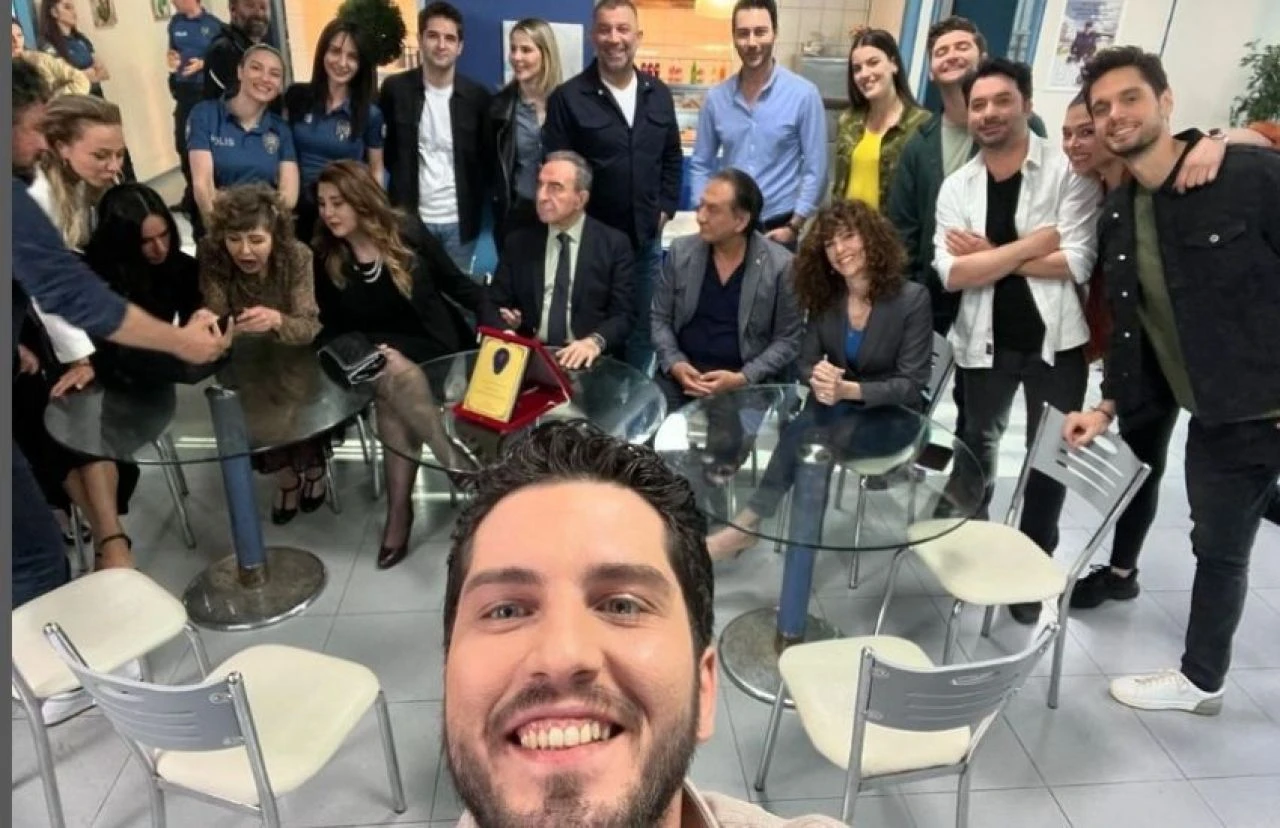 Arka Sokaklar'da bir ayrılık daha! Tunç Oğuz'dan paylaşım geldi