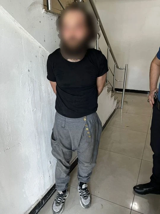 Bağcılar'da dehşet! Camide tartıştığı imamı ok ile vurdu, saldırgan yakalandı - 2. Resim