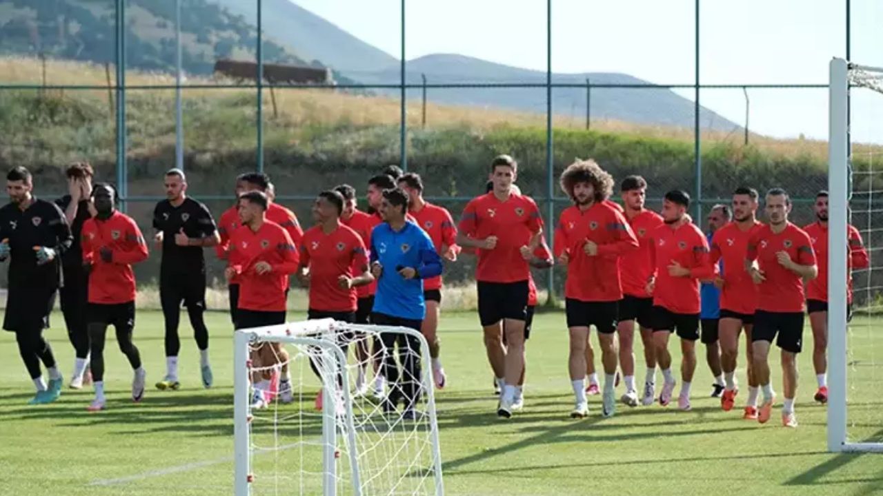 Hatayspor, Erzurum'da hazırlıklarına devam ediyor! - Futbol
