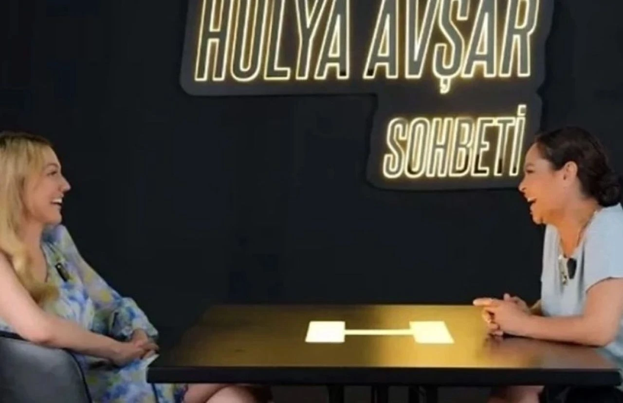 Meryem Uzerli'ye sorduğu soruyla eleştirilen Hülya Avşar konuştu: Suçum yok