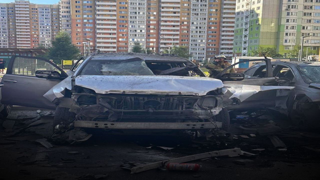 Rusya'da askeri personele suikast! Otomobili havaya uçuruldu - Dünya