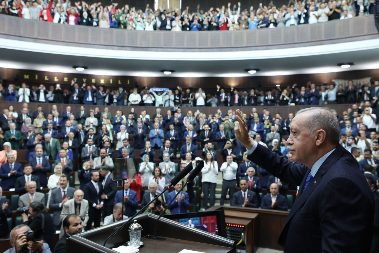 Son dakika | Cumhurbaşkanı Erdoğan'dan Yunanistan mesajı: Adım adım takip ediyoruz - 4. Resim