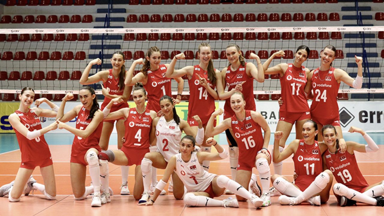 U20 Kadın Milli Voleybol Takımımız Balkan şampiyonu!