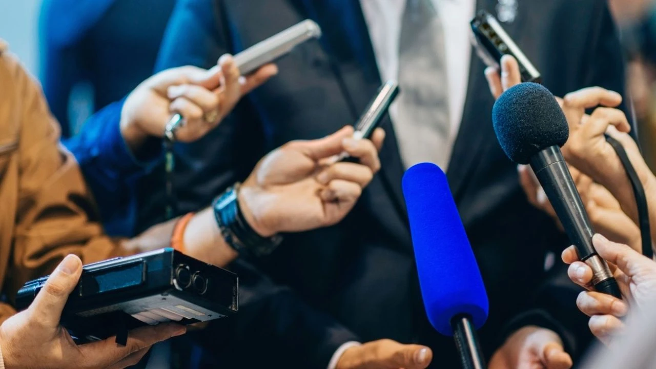 Valilikler, 24 Temmuz Gazeteciler Günü için kutlama mesajları yayınladı