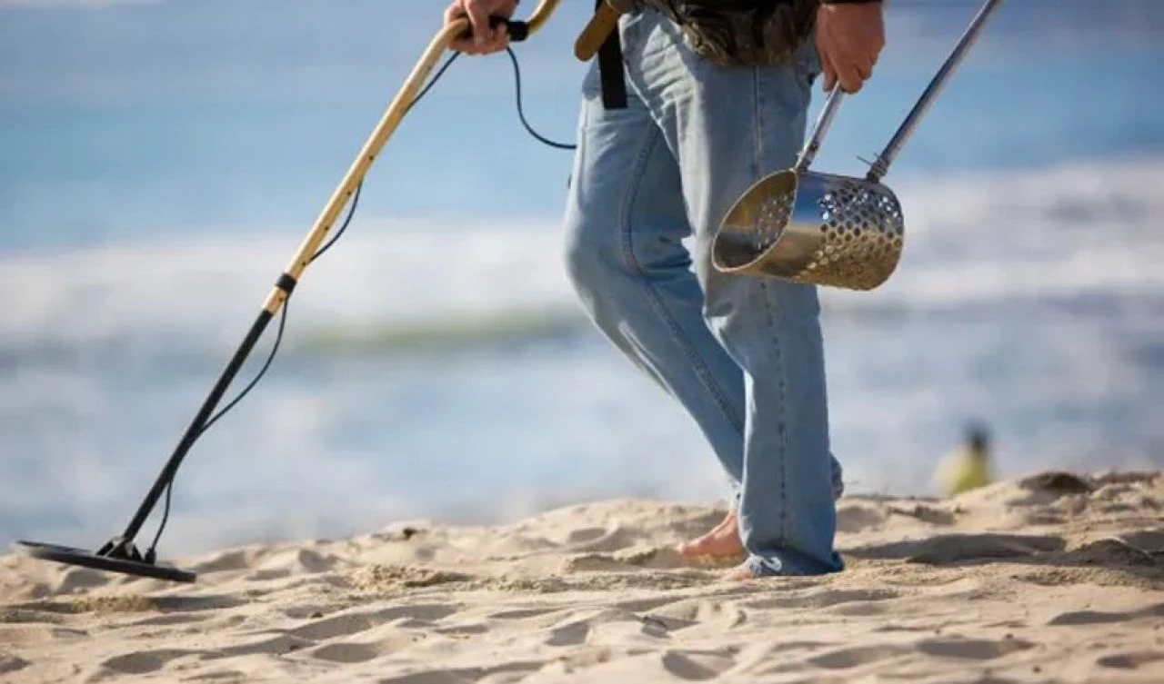Altın bulduğunu zannetti! Üzücü keşif sosyal medyayı sarstı