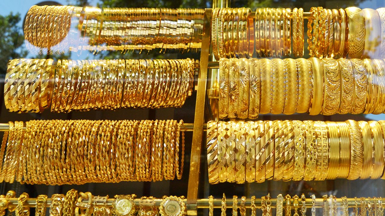 Altın fiyatları için dünyaca ünlü bankadan rekor tahmin! Gram altın fiyatlarında takip edilecek seviyeler belli oldu - Ekonomi