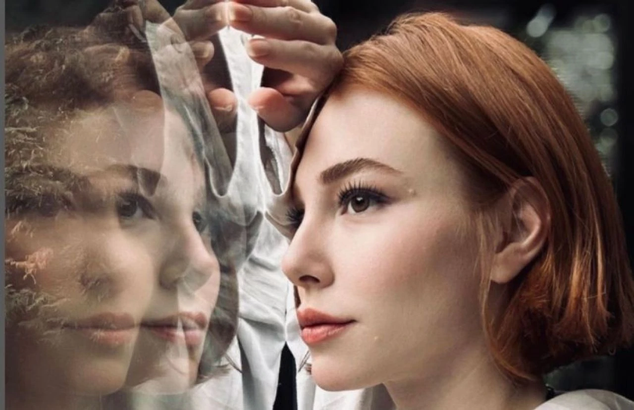 Elçin Sangu ‘Şiddetli anksiyete yaşıyordum' dedi! Yaşadığı zor süreci nasıl atlattığını anlattı - 2. Resim