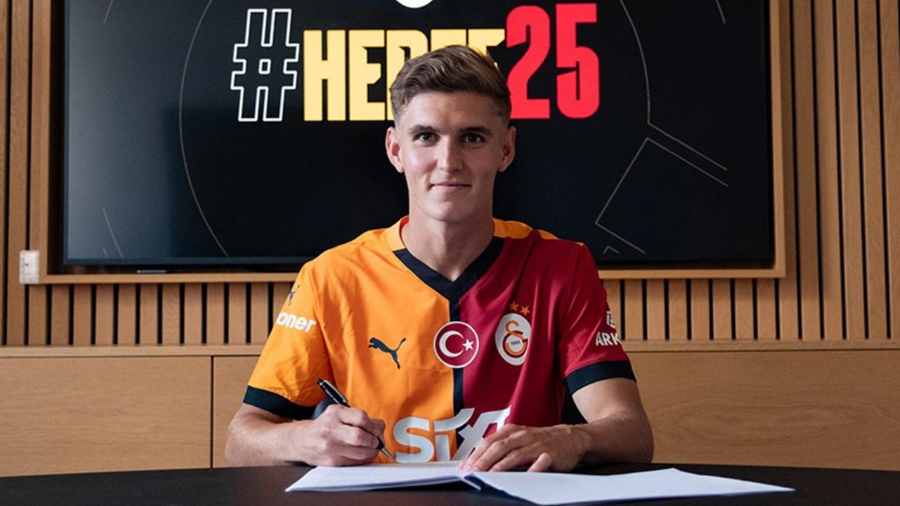 Galatasaray, Elias Jelert transferi için KAP açıklaması yaptı!