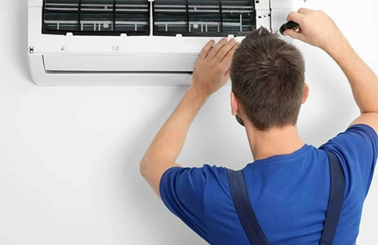 Klima satışlarında rekor, montajda yoğunluk: Klima ustasının günlük ücreti 5 bin TL oldu - 1. Resim