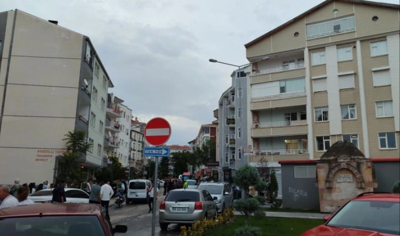 Alacaklısını eşinin gözünün önünde öldürmüştü! Korkunç cinayetin sebebi ortaya çıktı  - 1. Resim