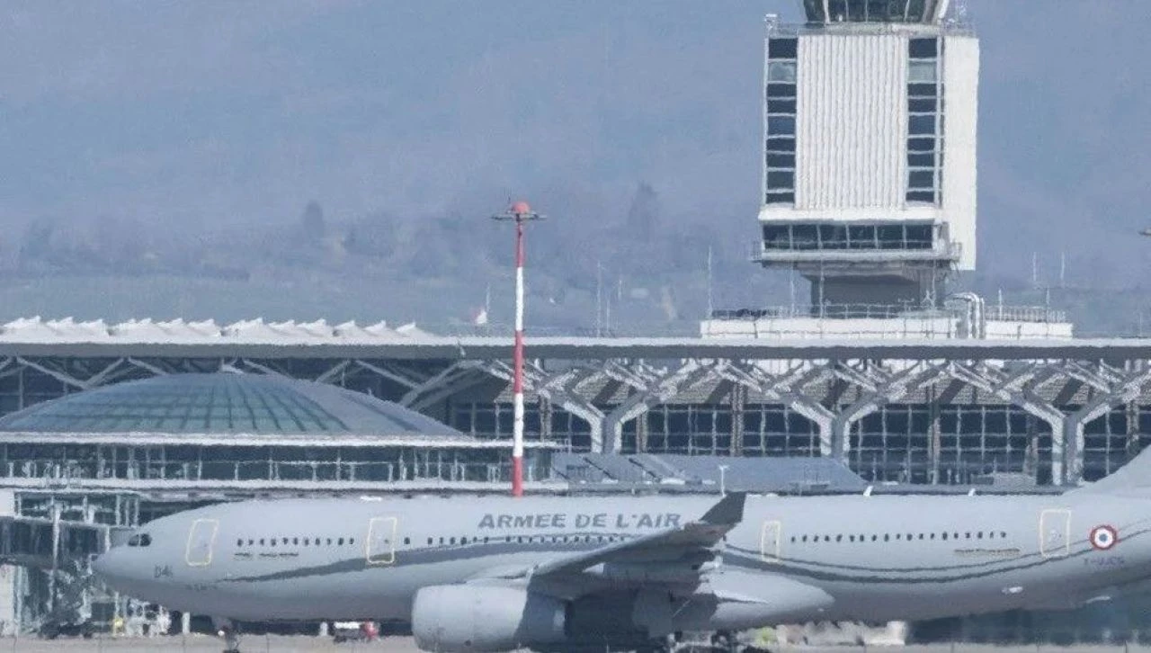 Fransa'da Paris Olimpiyatları'na saatler kala sabotaj! Yüksek hızlı tren ağına saldırdılar - 1. Resim