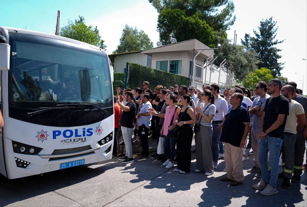 İzmir'deki elektrik kaçağı faciası: Gözaltındaki 10 şüpheli adliyeye sevk edildi