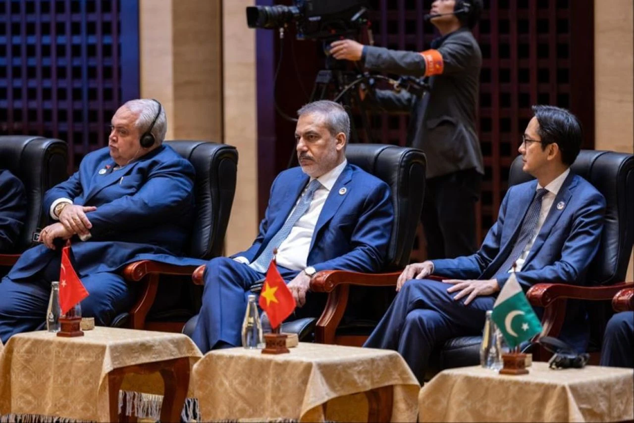 Bakan Fidan'dan diplomasi trafiği! Gündem Gazze ve Afganistan - 1. Resim