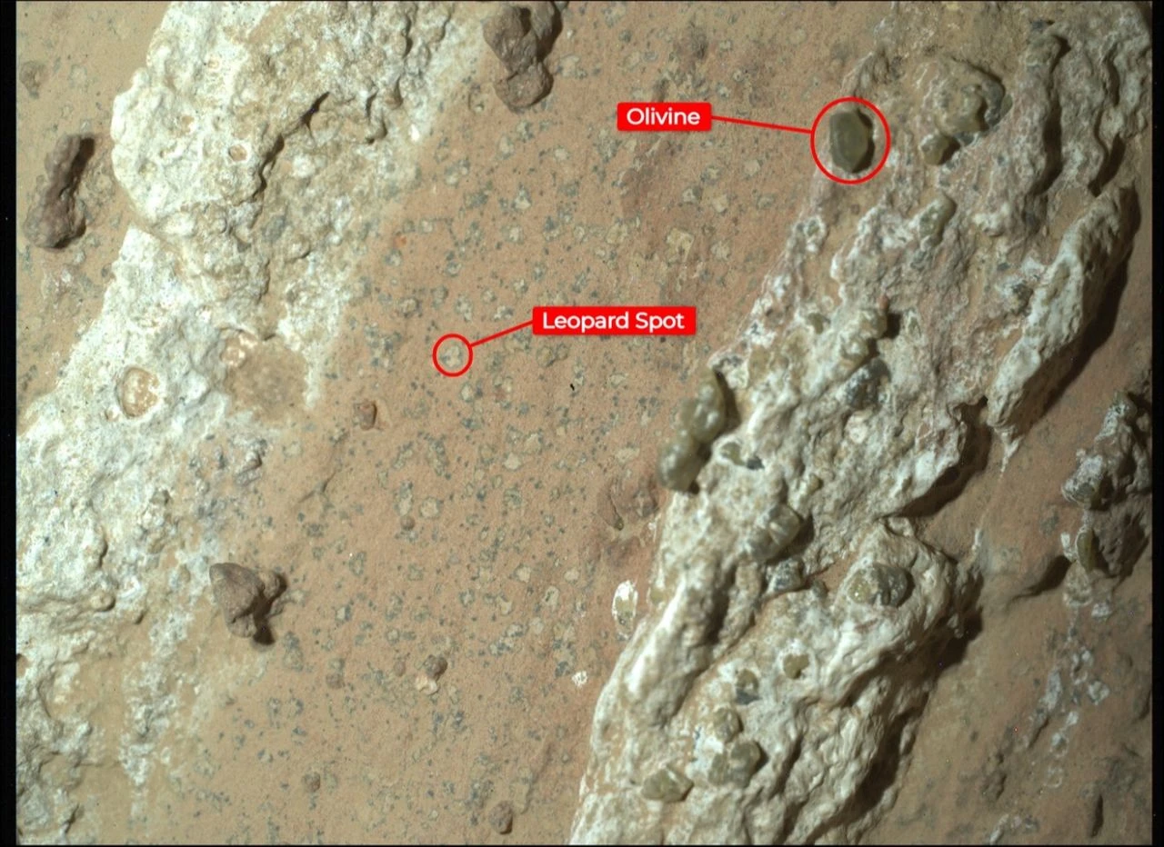 NASA'nın Perseverance aracı keşfetti! Mars'ta milyarlarca yıl önce hayat varmış - 2. Resim