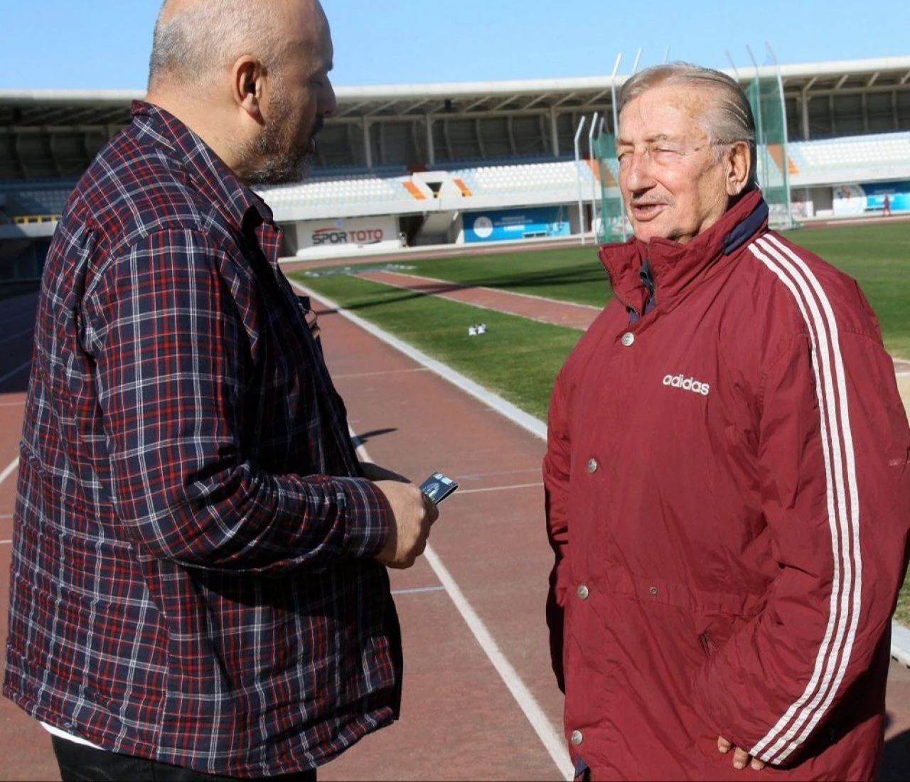 Patron Halil iki kez öldü sanılıp morga kaldırıldı! 98 yaşında Trabzonlu atletin başarı hikayesi