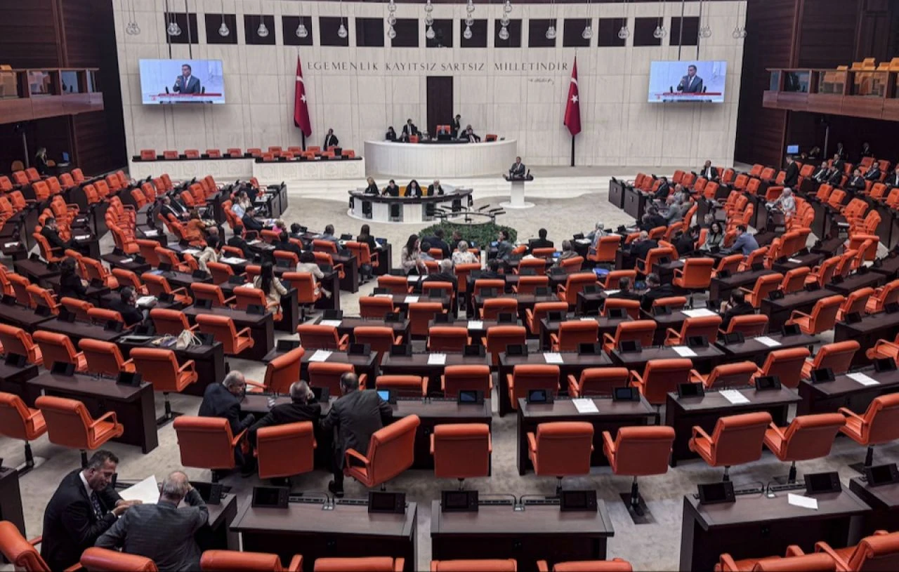 Son dakika! TSK'ya Somali tezkeresi TBMM'de kabul edildi - 1. Resim